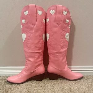 New Pink cowboy boot with heart design size:8.5